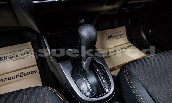 Buy Used Honda Jazz White Car in Bangkok in Bangkok Buy Used Honda Jazz White Car in Bangkok in Bangkok