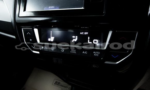 ซื้อ รถมือสอง Honda BR-V สีน้ำตาล รถยนต์ ใน %{เมือง} ใน กรุงเทพมหานคร ซื้อ รถมือสอง Honda BR-V สีน้ำตาล รถยนต์ ใน %{เมือง} ใน กรุงเทพมหานคร