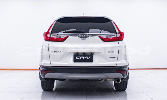 ซื้อ รถมือสอง Honda CR-V ขาว รถยนต์ ใน %{เมือง} ใน กรุงเทพมหานคร ซื้อ รถมือสอง Honda CR-V ขาว รถยนต์ ใน %{เมือง} ใน กรุงเทพมหานคร