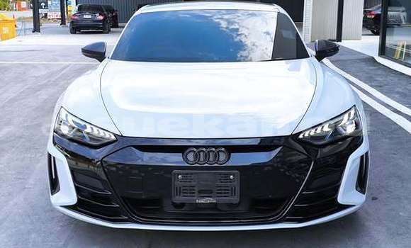 ซื้อ รถมือสอง Audi RS2 ขาว รถยนต์ ใน %{เมือง} ใน กรุงเทพมหานคร