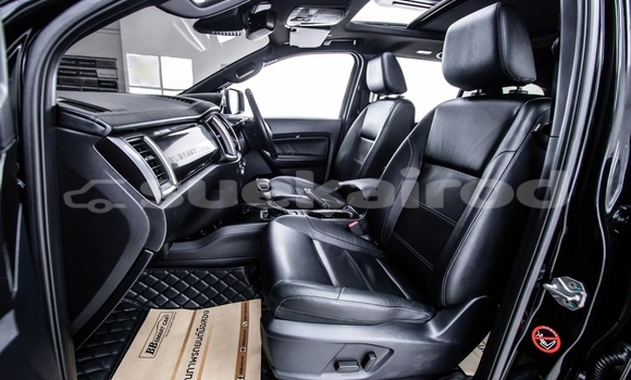 Buy Used Ford Everest Black Car in Nonthaburi in Nonthaburi Buy Used Ford Everest Black Car in Nonthaburi in Nonthaburi