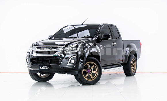 ซื้อ รถมือสอง Isuzu D-Max สีดำ รถยนต์ ใน %{เมือง} ใน กรุงเทพมหานคร