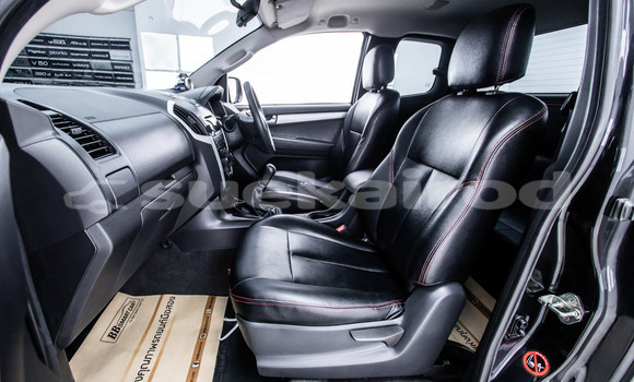 Buy Used Isuzu D-Max Black Car in Bangkok in Bangkok Buy Used Isuzu D-Max Black Car in Bangkok in Bangkok
