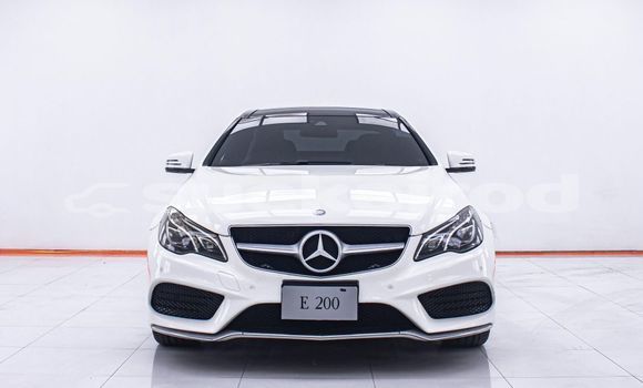 ซื้อ รถมือสอง Mercedes-Benz E-Classe ขาว รถยนต์ ใน %{เมือง} ใน กรุงเทพมหานคร ซื้อ รถมือสอง Mercedes-Benz E-Classe ขาว รถยนต์ ใน %{เมือง} ใน กรุงเทพมหานคร