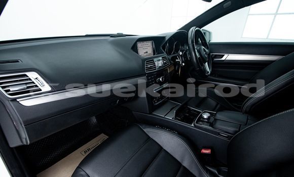 ซื้อ รถมือสอง Mercedes-Benz E-Classe ขาว รถยนต์ ใน %{เมือง} ใน กรุงเทพมหานคร ซื้อ รถมือสอง Mercedes-Benz E-Classe ขาว รถยนต์ ใน %{เมือง} ใน กรุงเทพมหานคร