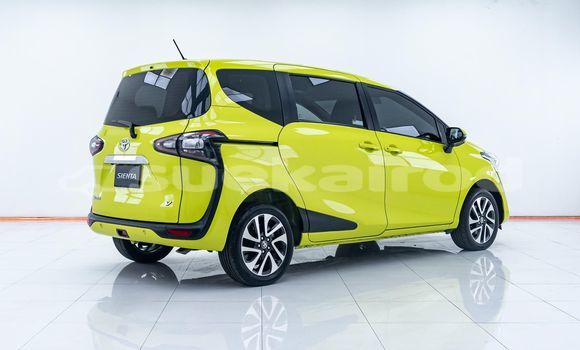 ซื้อ รถมือสอง Toyota Sienta เขียว รถยนต์ ใน %{เมือง} ใน กรุงเทพมหานคร ซื้อ รถมือสอง Toyota Sienta เขียว รถยนต์ ใน %{เมือง} ใน กรุงเทพมหานคร