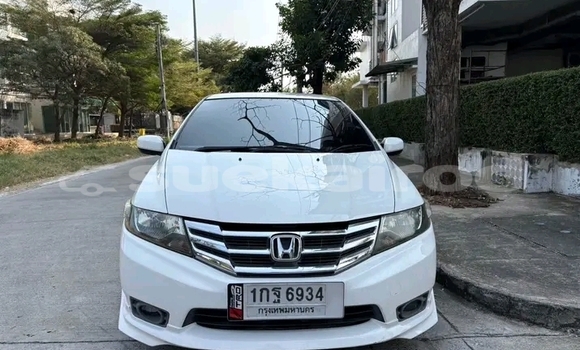 ซื้อ รถมือสอง Honda City ขาว รถยนต์ ใน %{เมือง} ใน ชัยนาท ซื้อ รถมือสอง Honda City ขาว รถยนต์ ใน %{เมือง} ใน ชัยนาท