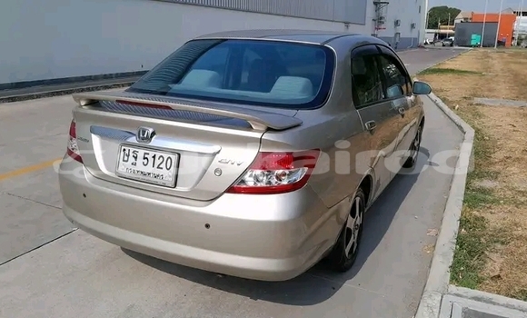 ซื้อ รถมือสอง Honda City อื่น ๆ รถยนต์ ใน %{เมือง} ใน จันทบุรี ซื้อ รถมือสอง Honda City อื่น ๆ รถยนต์ ใน %{เมือง} ใน จันทบุรี