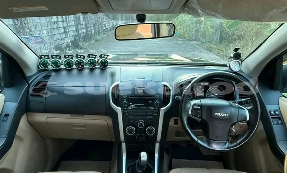 ซื้อ รถมือสอง Isuzu D-Max ขาว รถยนต์ ใน %{เมือง} ใน ชัยนาท ซื้อ รถมือสอง Isuzu D-Max ขาว รถยนต์ ใน %{เมือง} ใน ชัยนาท