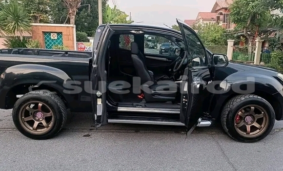 ซื้อ รถมือสอง Isuzu D-Max สีดำ รถยนต์ ใน %{เมือง} ใน ฉะเชิงเทรา ซื้อ รถมือสอง Isuzu D-Max สีดำ รถยนต์ ใน %{เมือง} ใน ฉะเชิงเทรา