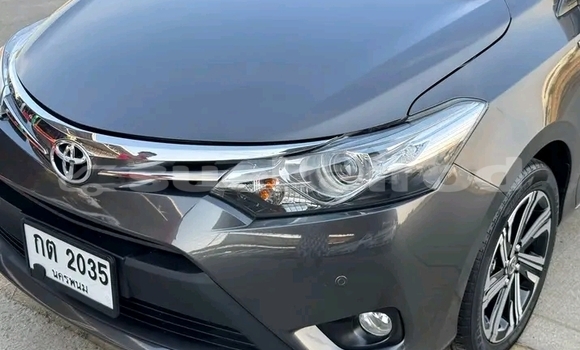 ซื้อ รถมือสอง Toyota Vios สีดำ รถยนต์ ใน %{เมือง} ใน ชัยนาท