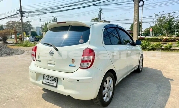 ซื้อ รถมือสอง Nissan March ขาว รถยนต์ ใน %{เมือง} ใน ชัยนาท ซื้อ รถมือสอง Nissan March ขาว รถยนต์ ใน %{เมือง} ใน ชัยนาท