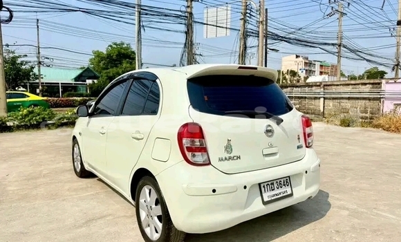 ซื้อ รถมือสอง Nissan March ขาว รถยนต์ ใน %{เมือง} ใน ชัยนาท ซื้อ รถมือสอง Nissan March ขาว รถยนต์ ใน %{เมือง} ใน ชัยนาท