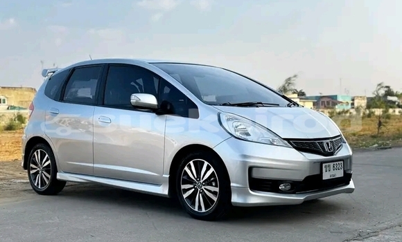 ซื้อ รถมือสอง Honda Jazz อื่น ๆ รถยนต์ ใน %{เมือง} ใน ชัยนาท ซื้อ รถมือสอง Honda Jazz อื่น ๆ รถยนต์ ใน %{เมือง} ใน ชัยนาท