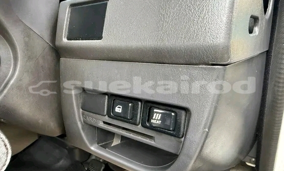 ซื้อ รถมือสอง Nissan Urvan ขาว รถยนต์ ใน %{เมือง} ใน ชัยนาท