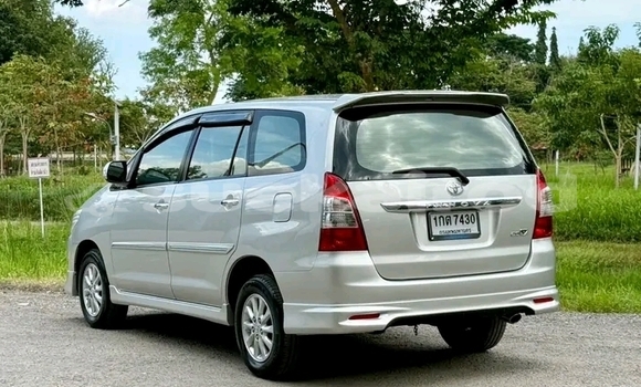 ซื้อ รถมือสอง Toyota Innova ขาว รถยนต์ ใน %{เมือง} ใน กำแพงเพชร ซื้อ รถมือสอง Toyota Innova ขาว รถยนต์ ใน %{เมือง} ใน กำแพงเพชร