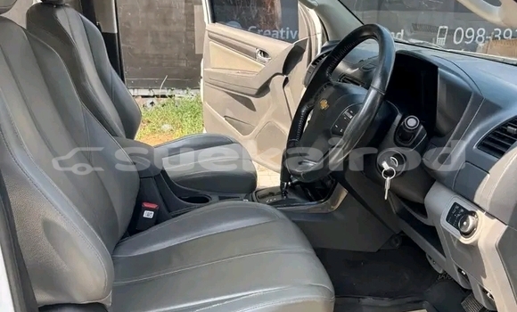 ซื้อ รถมือสอง Chevrolet Colorado ขาว รถยนต์ ใน %{เมือง} ใน ลำปาง ซื้อ รถมือสอง Chevrolet Colorado ขาว รถยนต์ ใน %{เมือง} ใน ลำปาง