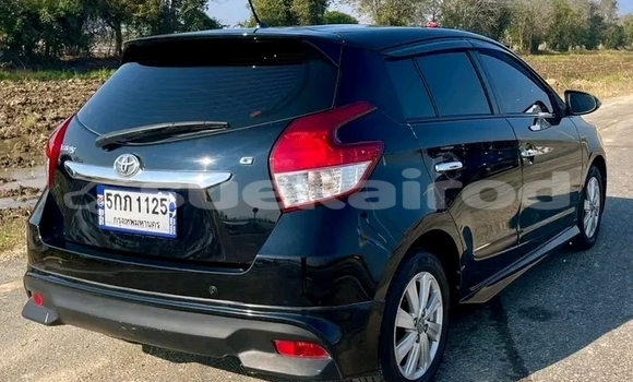 ซื้อ รถมือสอง Toyota Yaris สีดำ รถยนต์ ใน %{เมือง} ใน ฉะเชิงเทรา ซื้อ รถมือสอง Toyota Yaris สีดำ รถยนต์ ใน %{เมือง} ใน ฉะเชิงเทรา