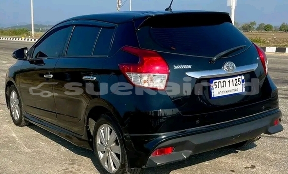 ซื้อ รถมือสอง Toyota Yaris สีดำ รถยนต์ ใน %{เมือง} ใน ฉะเชิงเทรา ซื้อ รถมือสอง Toyota Yaris สีดำ รถยนต์ ใน %{เมือง} ใน ฉะเชิงเทรา