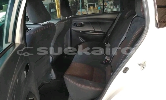 ซื้อ รถมือสอง Toyota Yaris ขาว รถยนต์ ใน %{เมือง} ใน ชัยภูมิ