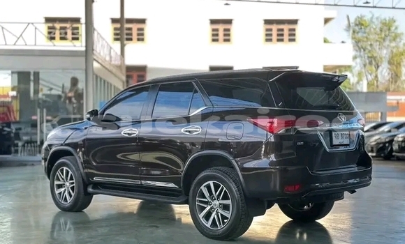 ซื้อ รถมือสอง Toyota Fortuner อื่น ๆ รถยนต์ ใน %{เมือง} ใน ชัยนาท ซื้อ รถมือสอง Toyota Fortuner อื่น ๆ รถยนต์ ใน %{เมือง} ใน ชัยนาท