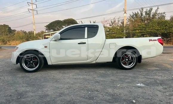 ซื้อ รถมือสอง Toyota Tundra ขาว รถยนต์ ใน %{เมือง} ใน กาฬสินธุ์ ซื้อ รถมือสอง Toyota Tundra ขาว รถยนต์ ใน %{เมือง} ใน กาฬสินธุ์