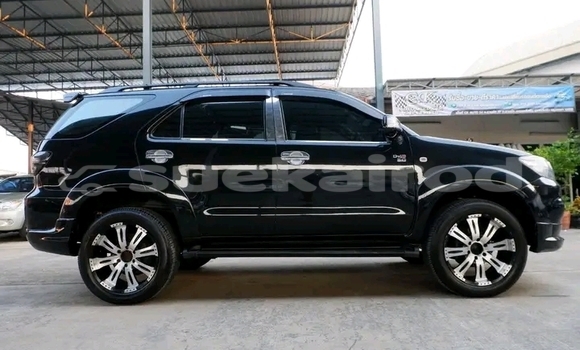 Buy Used Toyota Fortuner Black Car in Chaiyaphum in Chaiyaphum Buy Used Toyota Fortuner Black Car in Chaiyaphum in Chaiyaphum