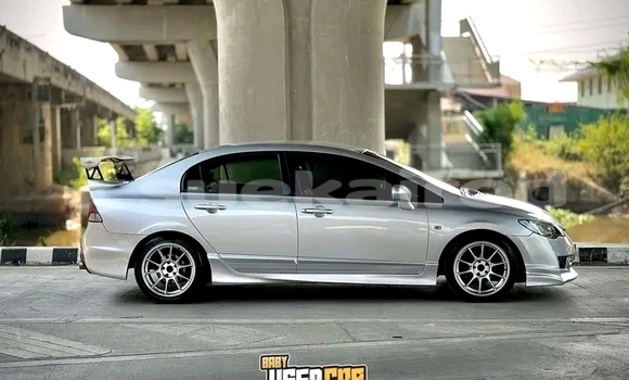 ซื้อ รถมือสอง Honda Civic อื่น ๆ รถยนต์ ใน %{เมือง} ใน ชัยนาท