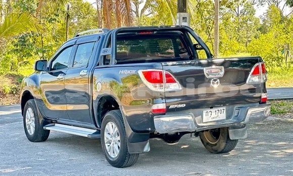 ซื้อ รถมือสอง Mazda BT-50 สีดำ รถยนต์ ใน %{เมือง} ใน จันทบุรี ซื้อ รถมือสอง Mazda BT-50 สีดำ รถยนต์ ใน %{เมือง} ใน จันทบุรี