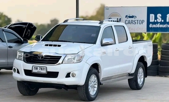ซื้อ รถมือสอง Toyota Hiluxe VIGO ขาว รถยนต์ ใน %{เมือง} ใน ชัยนาท ซื้อ รถมือสอง Toyota Hiluxe VIGO ขาว รถยนต์ ใน %{เมือง} ใน ชัยนาท
