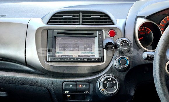 ซื้อ รถมือสอง Honda Jazz ขาว รถยนต์ ใน %{เมือง} ใน นนทบุรี ซื้อ รถมือสอง Honda Jazz ขาว รถยนต์ ใน %{เมือง} ใน นนทบุรี