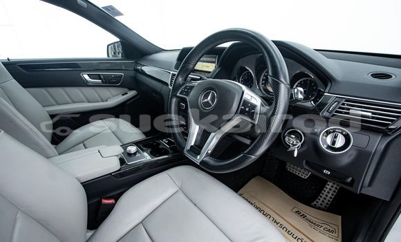 Buy Used Mercedes-Benz E-Classe Other Car in Bangkok in Bangkok Buy Used Mercedes-Benz E-Classe Other Car in Bangkok in Bangkok
