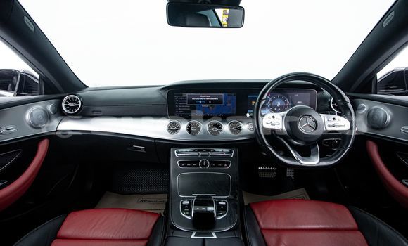 Buy Used Mercedes-Benz E-Classe Black Car in Bangkok in Bangkok Buy Used Mercedes-Benz E-Classe Black Car in Bangkok in Bangkok