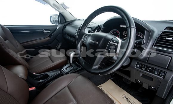 ซื้อ รถมือสอง Isuzu D-Max ขาว รถยนต์ ใน %{เมือง} ใน กรุงเทพมหานคร ซื้อ รถมือสอง Isuzu D-Max ขาว รถยนต์ ใน %{เมือง} ใน กรุงเทพมหานคร