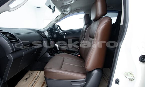 ซื้อ รถมือสอง Isuzu D-Max ขาว รถยนต์ ใน %{เมือง} ใน กรุงเทพมหานคร ซื้อ รถมือสอง Isuzu D-Max ขาว รถยนต์ ใน %{เมือง} ใน กรุงเทพมหานคร