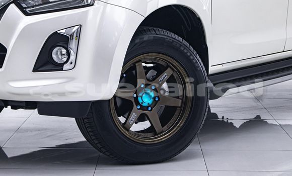 ซื้อ รถมือสอง Isuzu D-Max ขาว รถยนต์ ใน %{เมือง} ใน กรุงเทพมหานคร ซื้อ รถมือสอง Isuzu D-Max ขาว รถยนต์ ใน %{เมือง} ใน กรุงเทพมหานคร