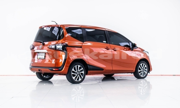 ซื้อ รถมือสอง Toyota Sienta อื่น ๆ รถยนต์ ใน %{เมือง} ใน นนทบุรี ซื้อ รถมือสอง Toyota Sienta อื่น ๆ รถยนต์ ใน %{เมือง} ใน นนทบุรี