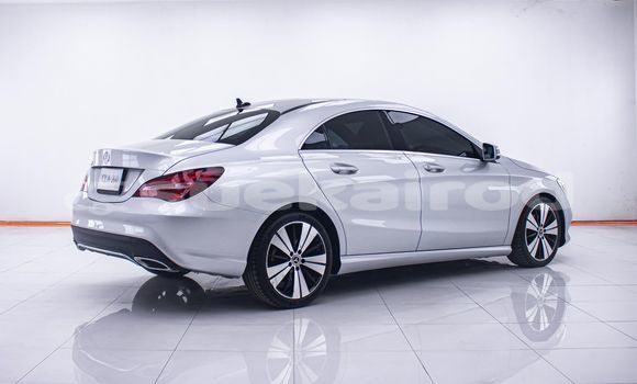 Buy Used Mercedes-Benz GLA-klasse Other Car in Bangkok in Bangkok Buy Used Mercedes-Benz GLA-klasse Other Car in Bangkok in Bangkok