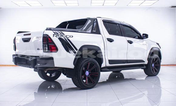 Buy Used Toyota Hiluxe Revo White Car in Bangkok in Bangkok Buy Used Toyota Hiluxe Revo White Car in Bangkok in Bangkok