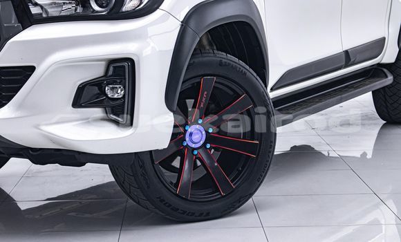 Buy Used Toyota Hiluxe Revo White Car in Bangkok in Bangkok Buy Used Toyota Hiluxe Revo White Car in Bangkok in Bangkok