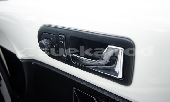 Buy Used Volkswagen Beetle White Car in Nonthaburi in Nonthaburi Buy Used Volkswagen Beetle White Car in Nonthaburi in Nonthaburi