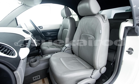 Buy Used Volkswagen Beetle White Car in Nonthaburi in Nonthaburi Buy Used Volkswagen Beetle White Car in Nonthaburi in Nonthaburi