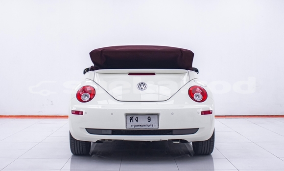 Buy Used Volkswagen Beetle White Car in Nonthaburi in Nonthaburi Buy Used Volkswagen Beetle White Car in Nonthaburi in Nonthaburi