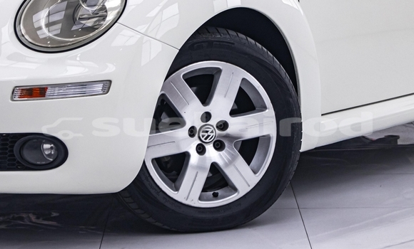 Buy Used Volkswagen Beetle White Car in Nonthaburi in Nonthaburi Buy Used Volkswagen Beetle White Car in Nonthaburi in Nonthaburi