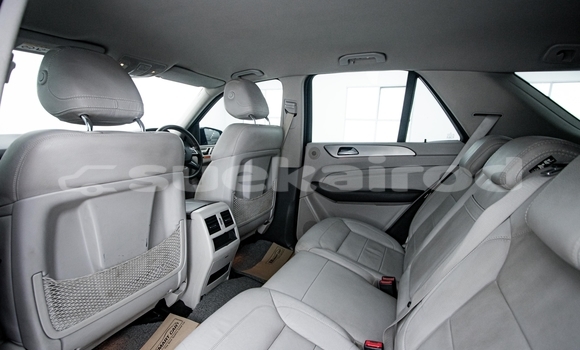 ซื้อ รถมือสอง Mercedes-Benz M-klasse สีดำ รถยนต์ ใน %{เมือง} ใน นนทบุรี ซื้อ รถมือสอง Mercedes-Benz M-klasse สีดำ รถยนต์ ใน %{เมือง} ใน นนทบุรี