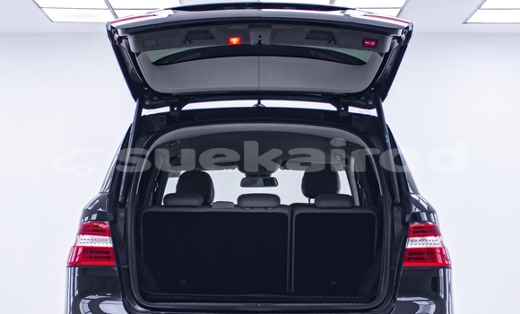 ซื้อ รถมือสอง Mercedes-Benz M-klasse สีดำ รถยนต์ ใน %{เมือง} ใน นนทบุรี ซื้อ รถมือสอง Mercedes-Benz M-klasse สีดำ รถยนต์ ใน %{เมือง} ใน นนทบุรี