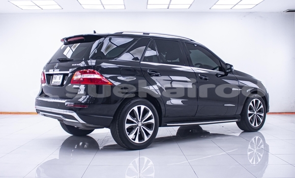 ซื้อ รถมือสอง Mercedes-Benz M-klasse สีดำ รถยนต์ ใน %{เมือง} ใน นนทบุรี ซื้อ รถมือสอง Mercedes-Benz M-klasse สีดำ รถยนต์ ใน %{เมือง} ใน นนทบุรี