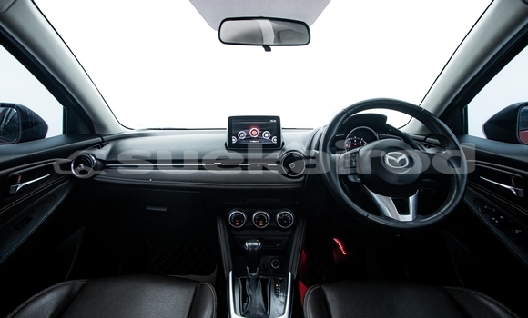 ซื้อ รถมือสอง Mazda 2 สีแดง รถยนต์ ใน %{เมือง} ใน นนทบุรี ซื้อ รถมือสอง Mazda 2 สีแดง รถยนต์ ใน %{เมือง} ใน นนทบุรี