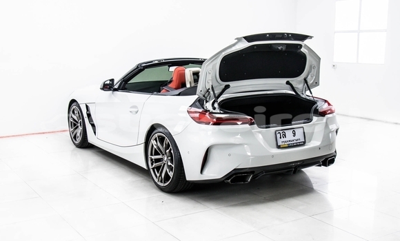 Buy Used BMW Z4 White Car in Nonthaburi in Nonthaburi Buy Used BMW Z4 White Car in Nonthaburi in Nonthaburi
