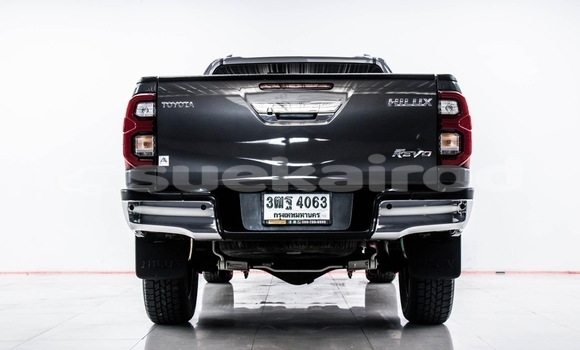 Buy Used Toyota Hiluxe Revo Other Car in Nonthaburi in Nonthaburi Buy Used Toyota Hiluxe Revo Other Car in Nonthaburi in Nonthaburi